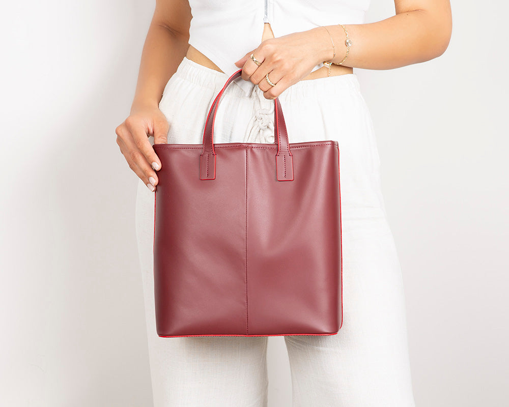 UnBranded Valetto Leather Tote Bag