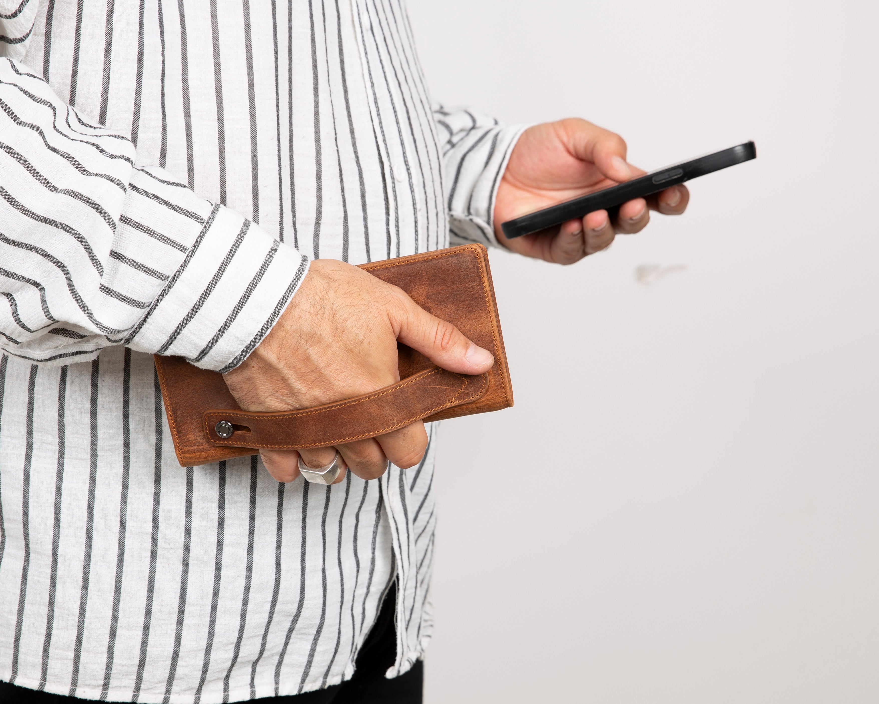 UnBranded Aura Leather Women's Wallet