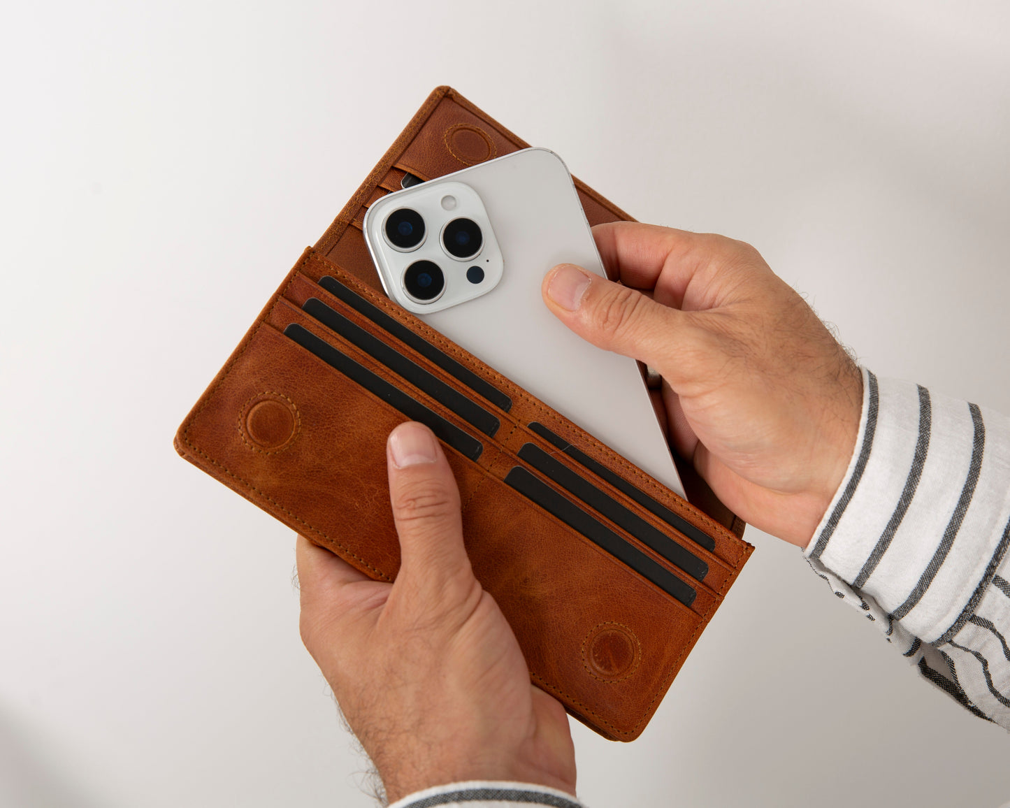 UnBranded Aura Leather Universal Wallet