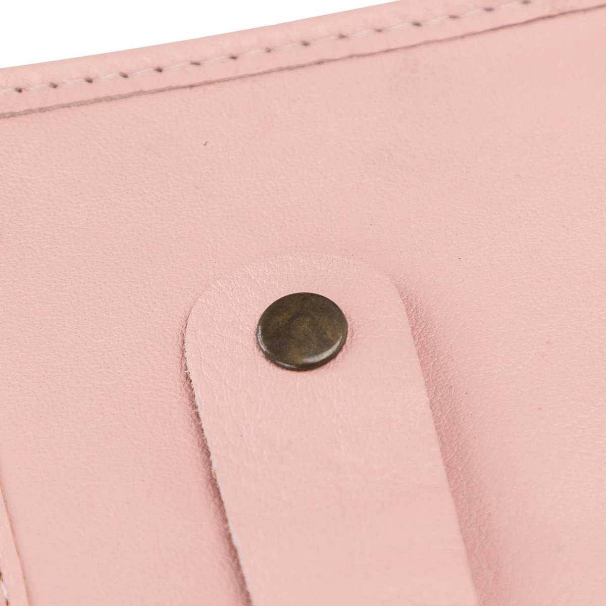 Bayelon Leather Cable Organizer