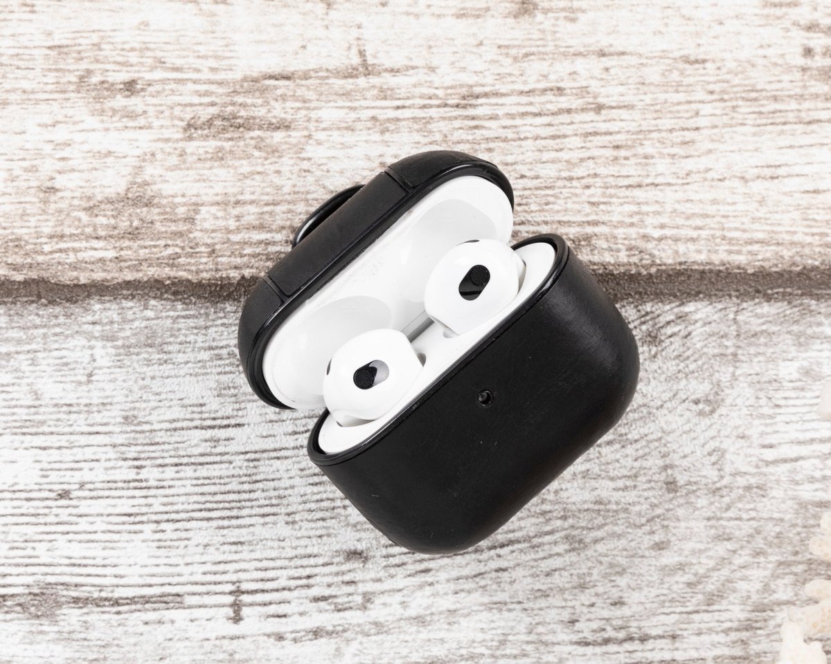 Bayelon Magnetic AirPods 3 Leather Case with Detachable Hook Black
