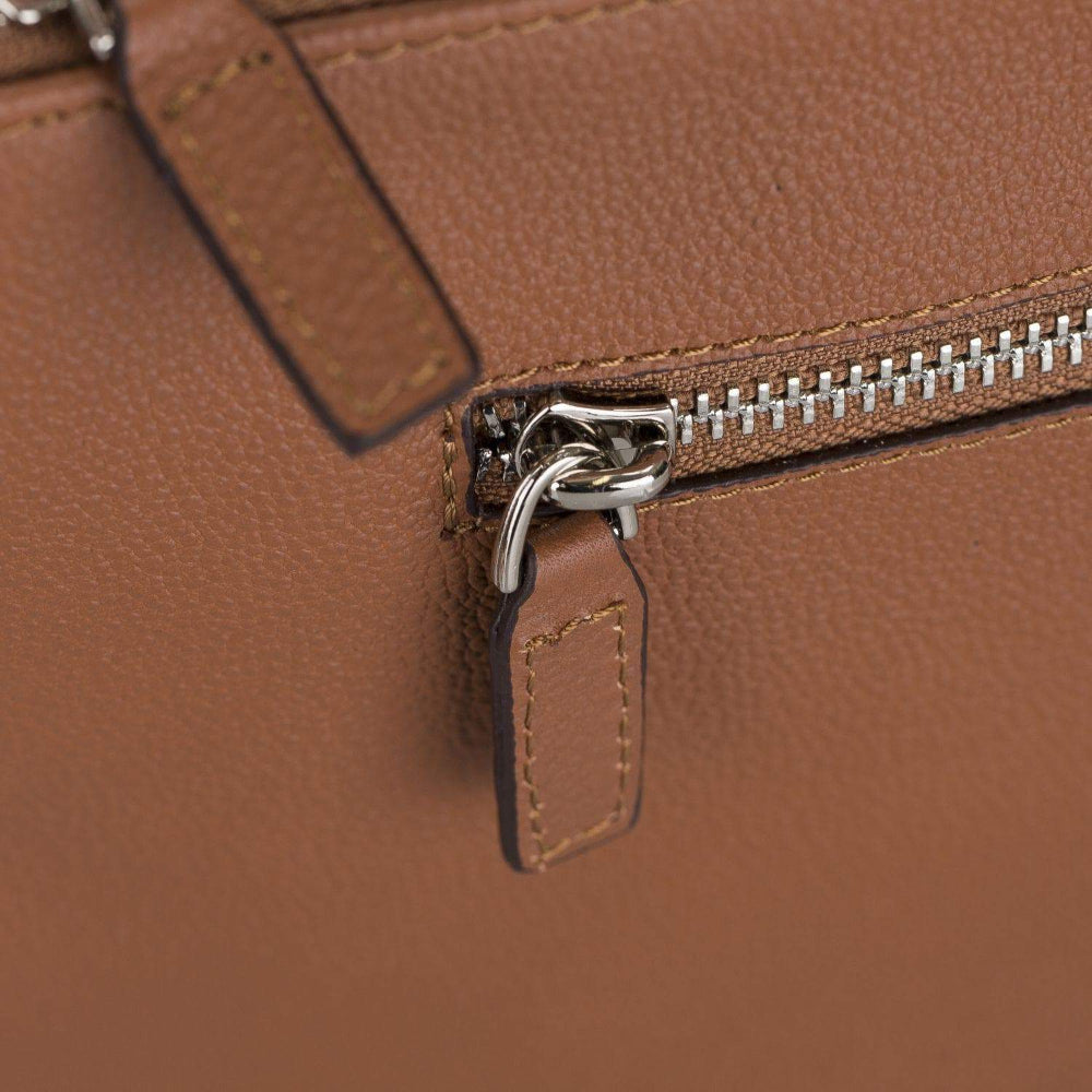 Bouletta Canzo Leather Briefcase