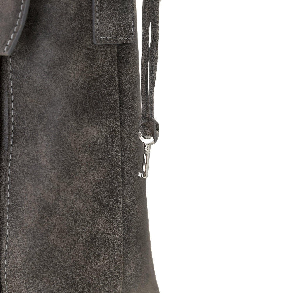 Bouletta Canzo Leather Briefcase