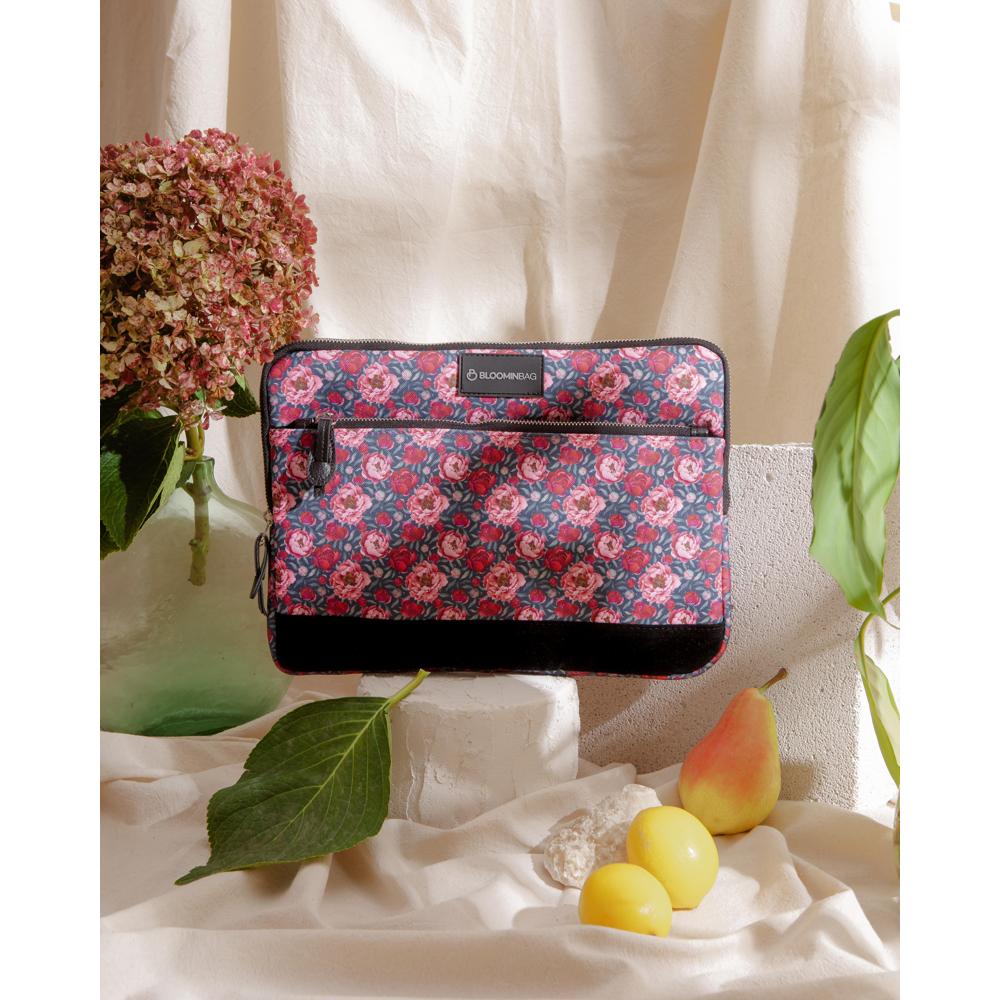BloominBag Blossom Lovin' 15-16 inch Laptop / MacBook Sleeve