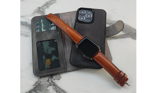 Don’t Buy an iPhone 16 Leather Case Without Pairing It with a Leather iWatch Apple Band!