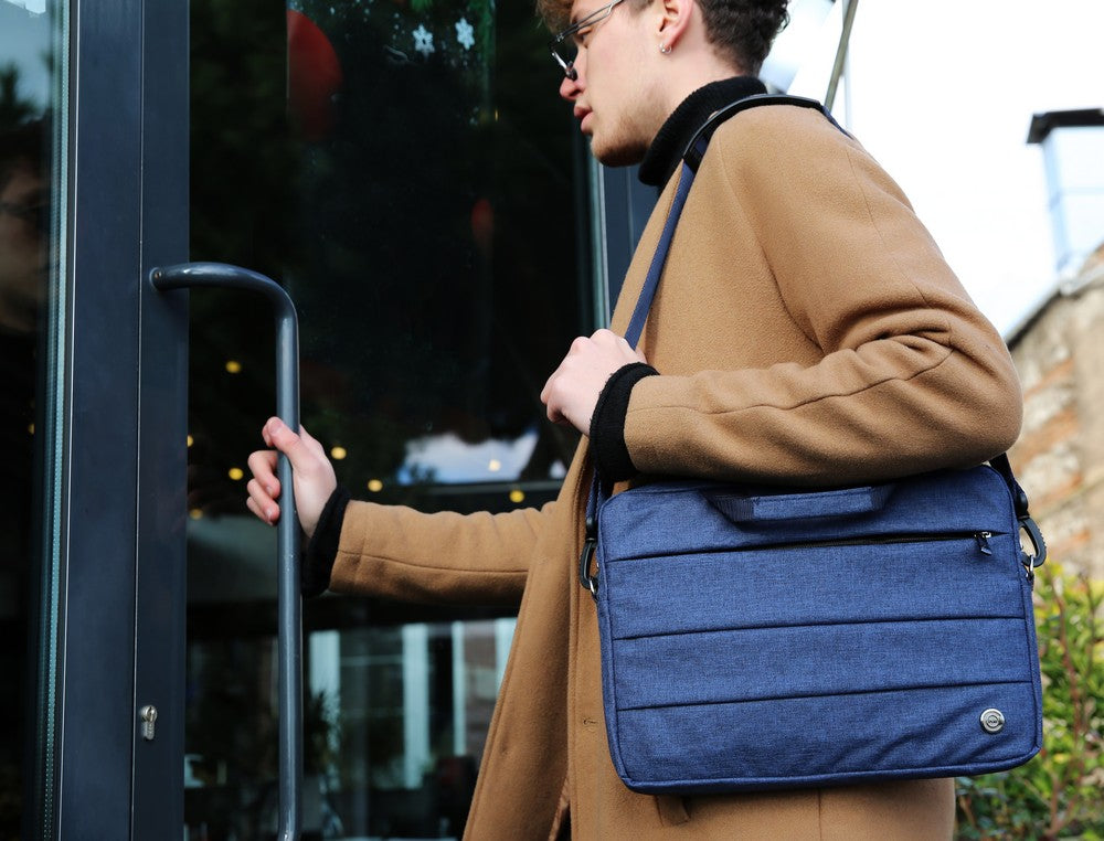 Bayelon Canyoncase Waterproof Notebook Bag - Durable & Versatile