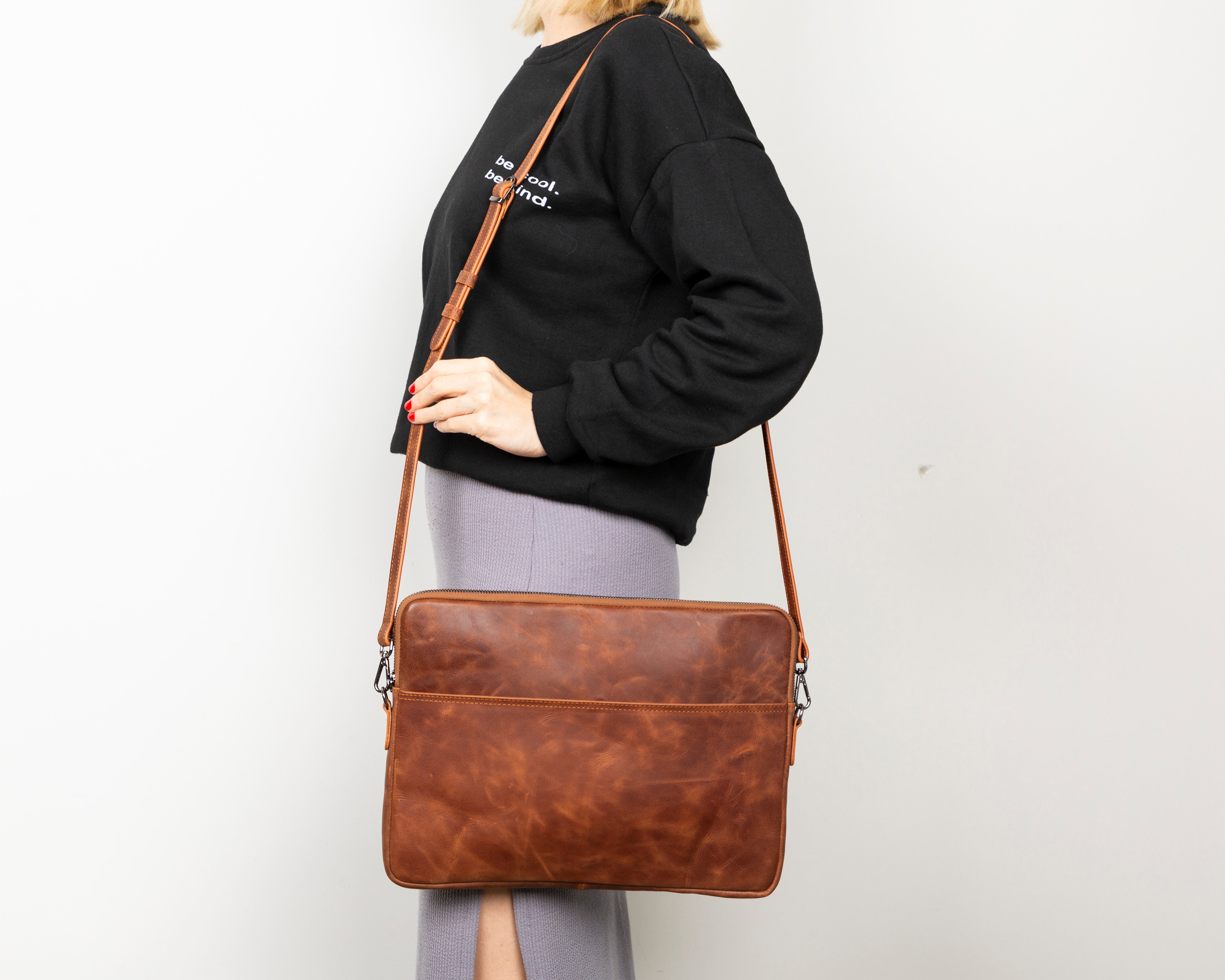 Bayelon Awe Leather Laptop & Tablet Sleeve