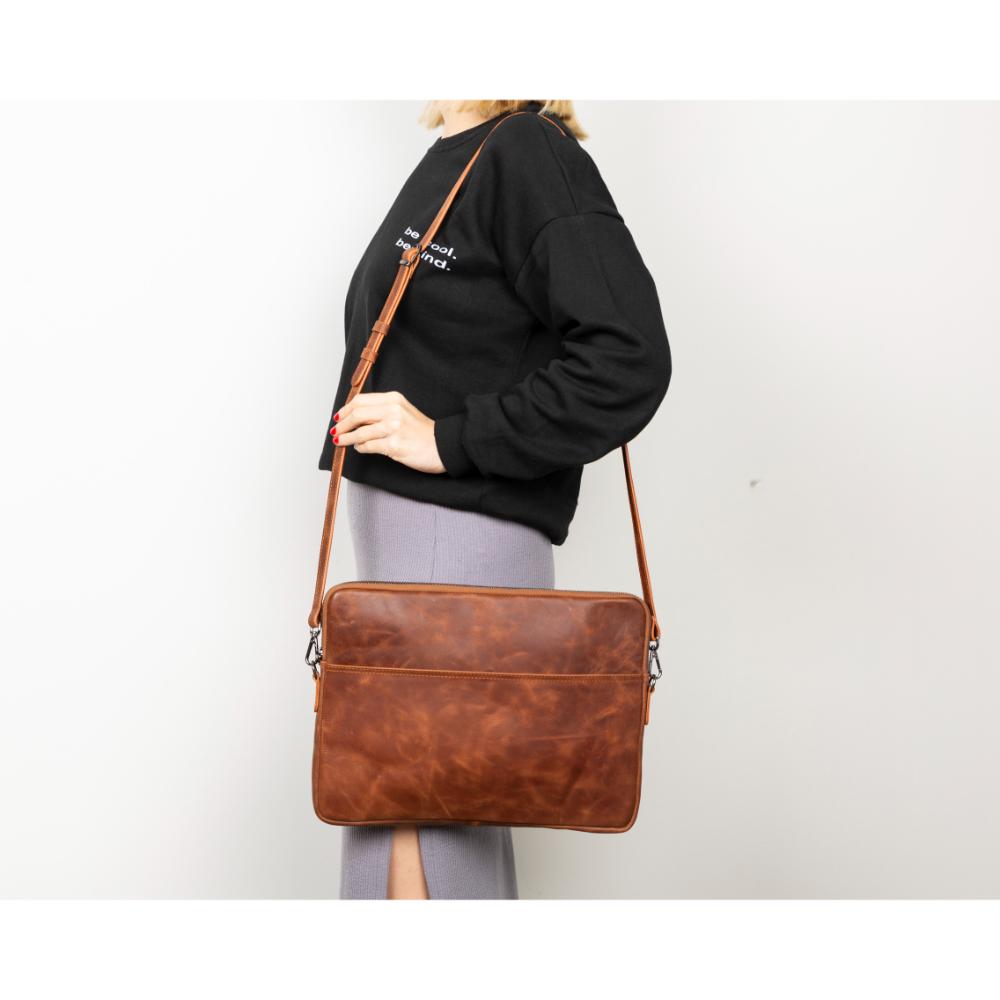 Bayelon Leeds Leather Laptop & Tablet Sleeve | Premium Quality Brown