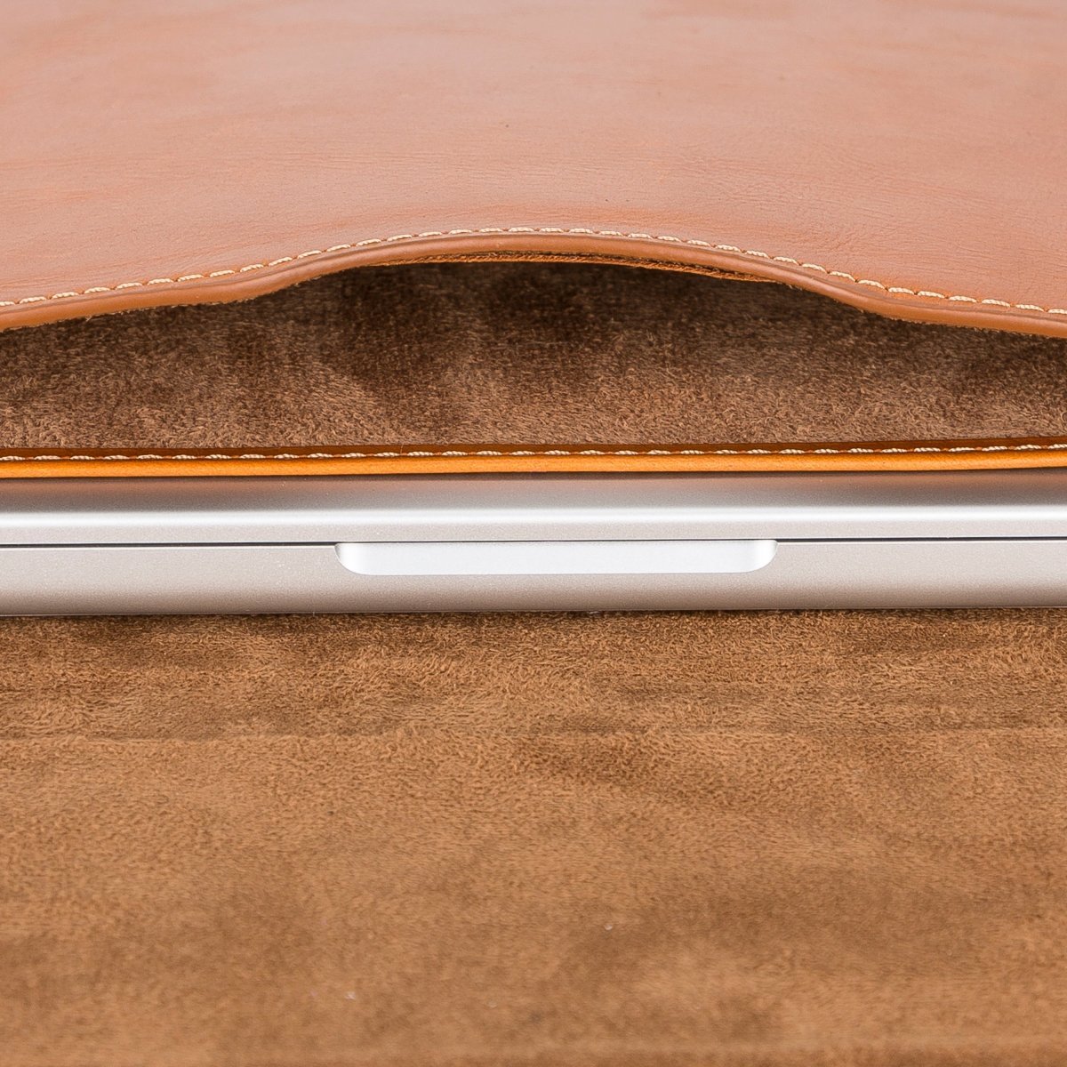 Bayelon Leather Sleeve for MacBook Pro / Laptops