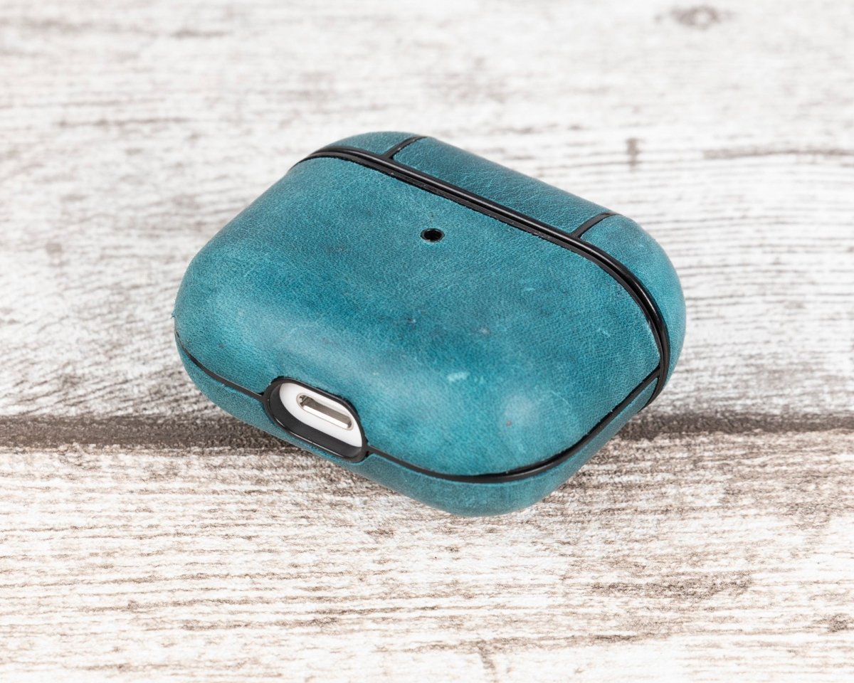 Bayelon Magnetic AirPods 3 Leather Case with Detachable Hook