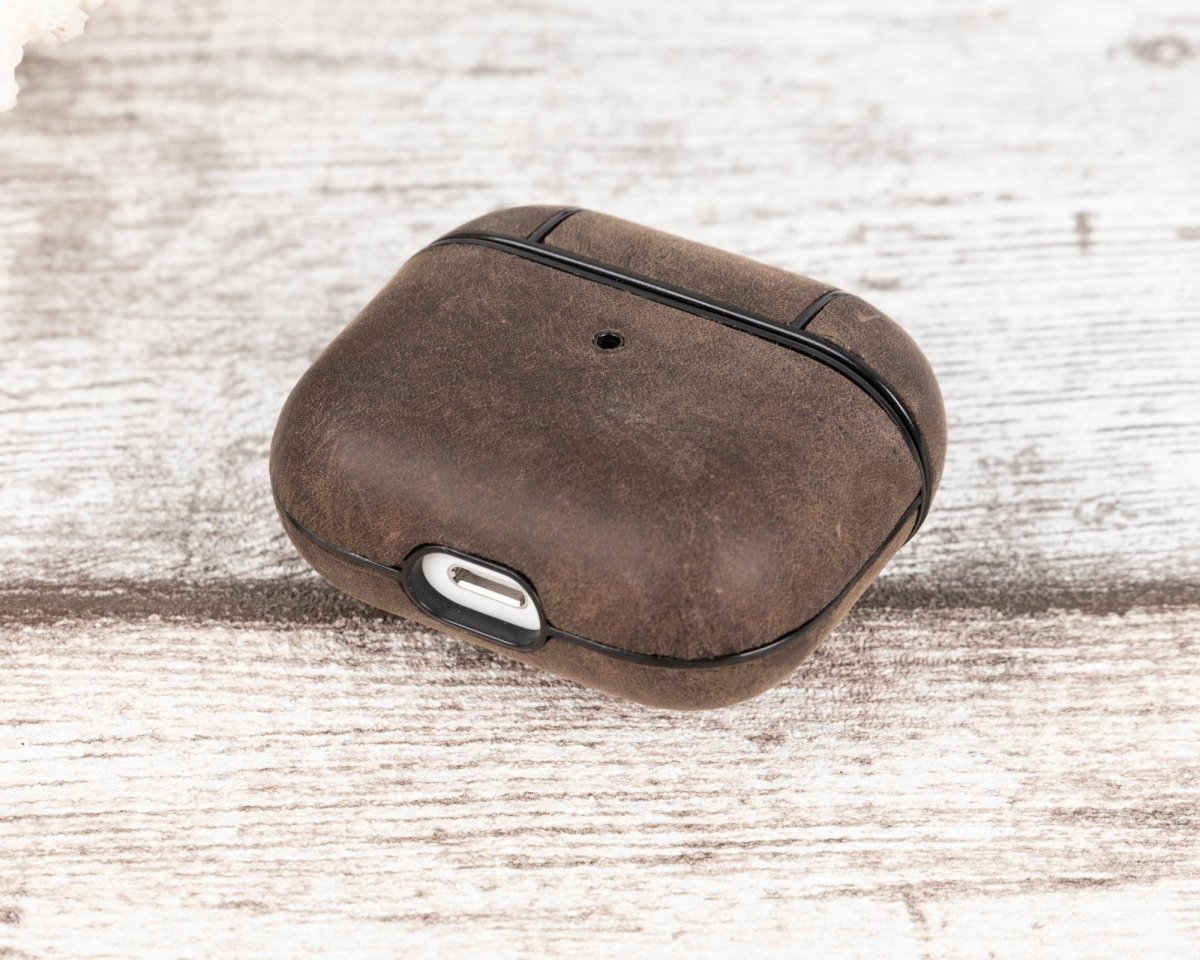 Bayelon Magnetic AirPods 3 Leather Case with Detachable Hook