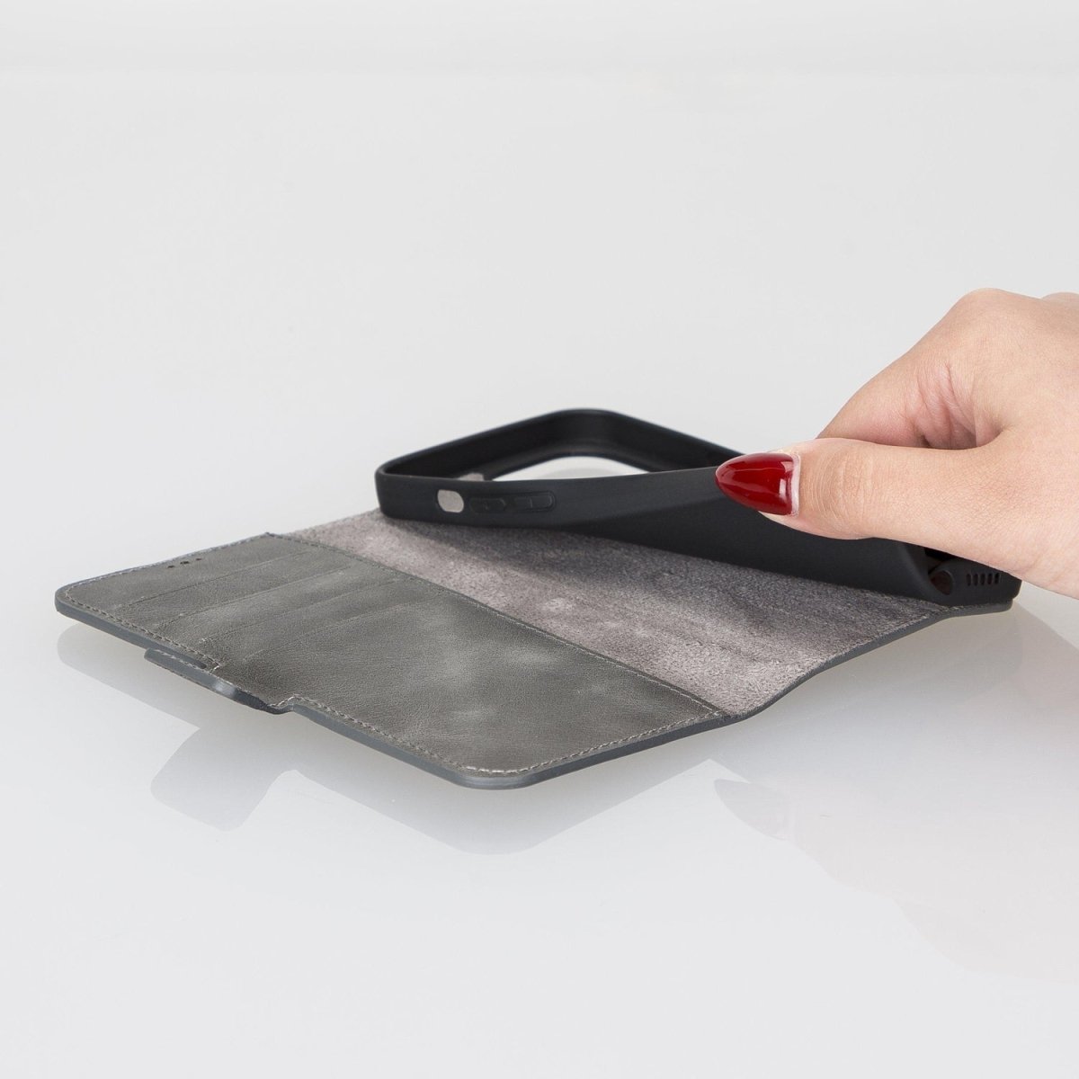 Bayelon iPhone 13 Pro Leather Flip Cover Wallet Case with Kickstand