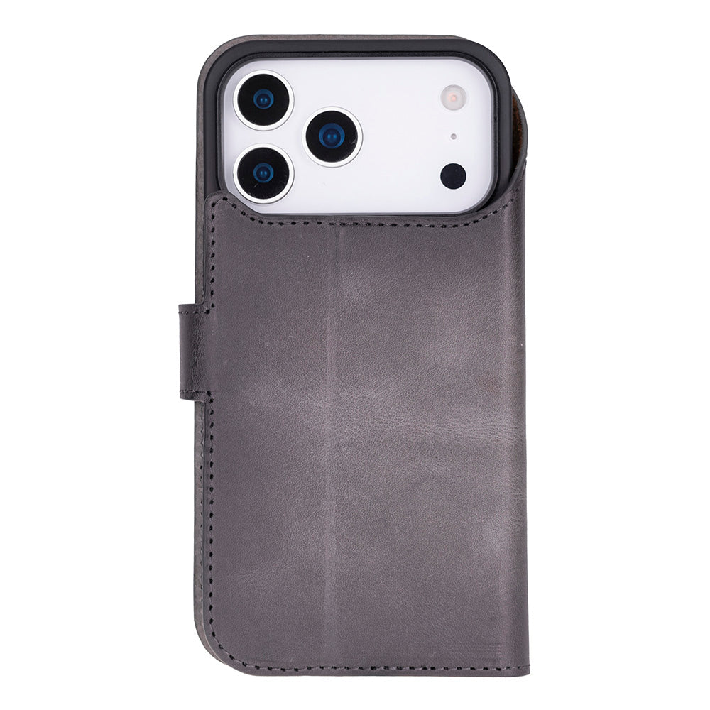 Bouletta Magic iPhone 17 Pro Detachable Leather Wallet Case
