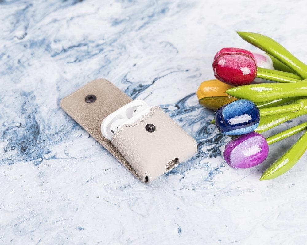 Bayelon Mai Magnet Genuine Leather AirPods Case