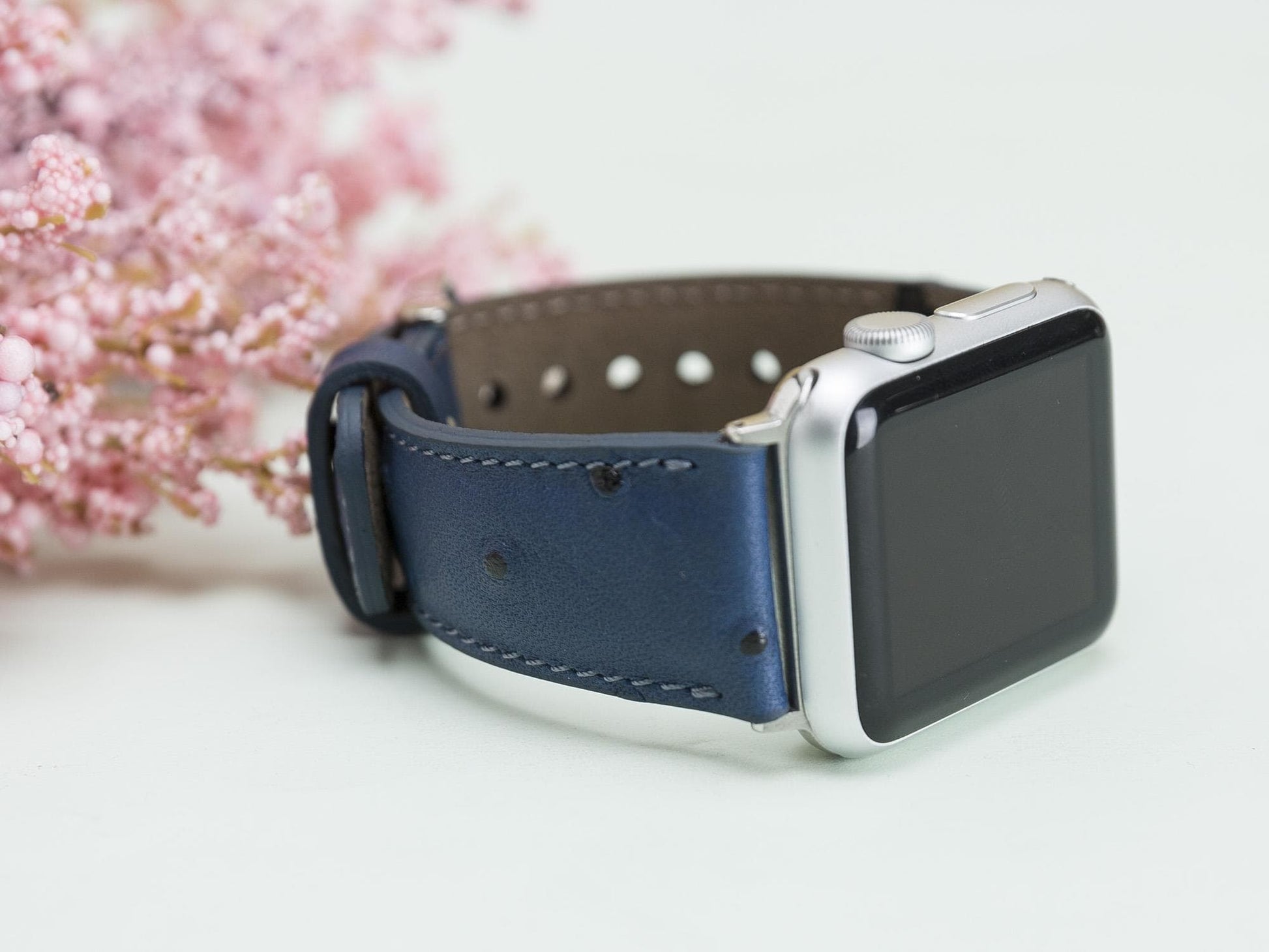 UnBranded Classic Leather Apple Watch Band Dark Blue 40 41 42mm