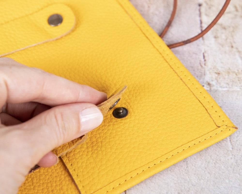 Bayelon Genuine Leather Cable Organizer - Versatile Travel Accessory