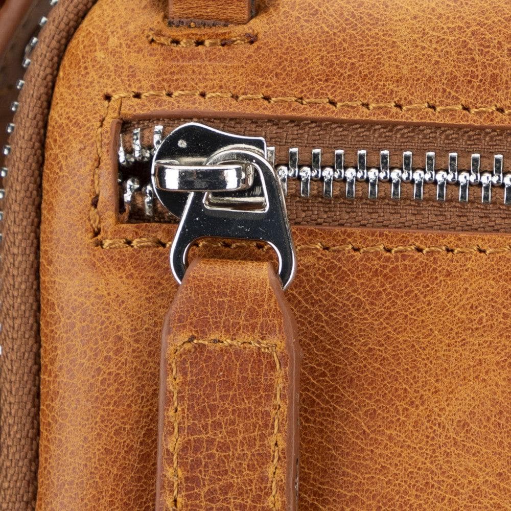 Bayelon Nino Leather Crossbody Bag - Stylish & Functional