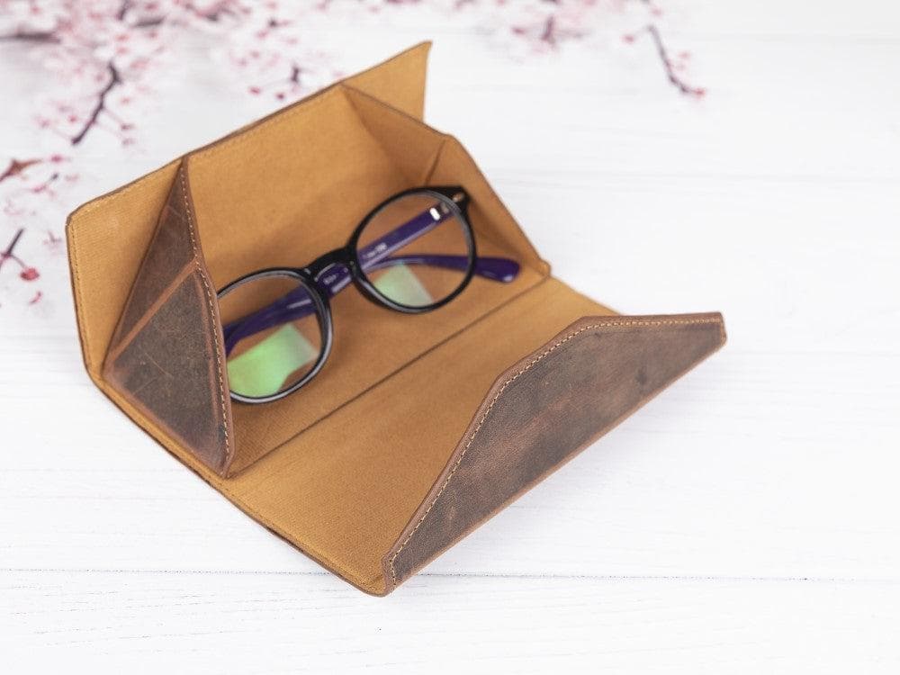 Bayelon Smart Leather Glasses Case - Triangular Design