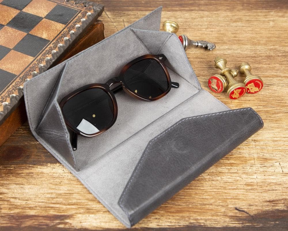 Bayelon Smart Leather Glasses Case - Triangular Design