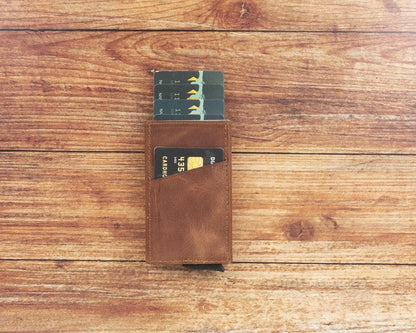 Bayelon Torres Leather Mechanical Card Holder