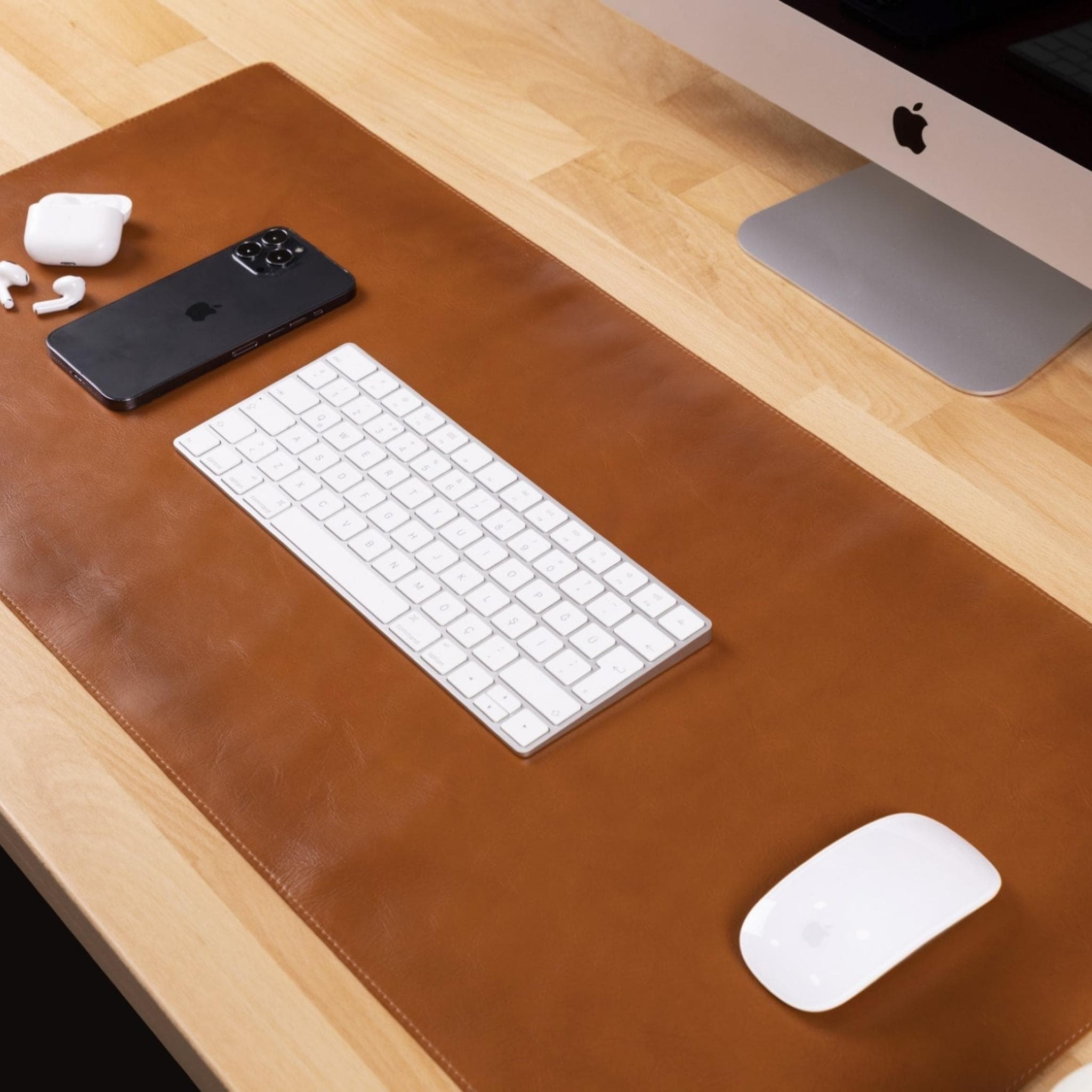 Bayelon Premium Genuine Leather Desk Mat Tan