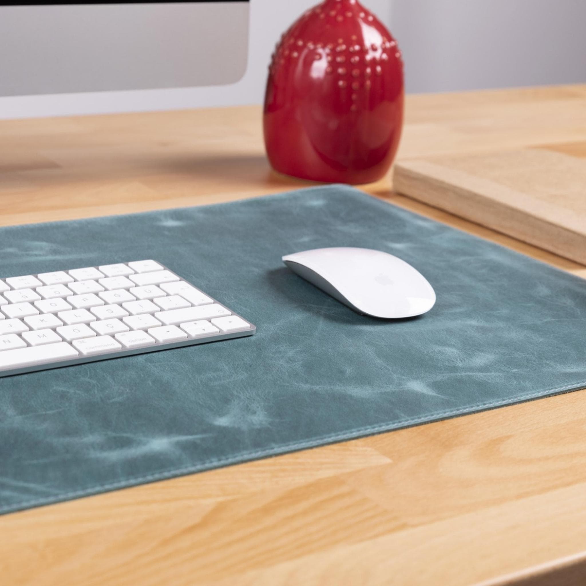 Bayelon Premium Genuine Leather Desk Mat