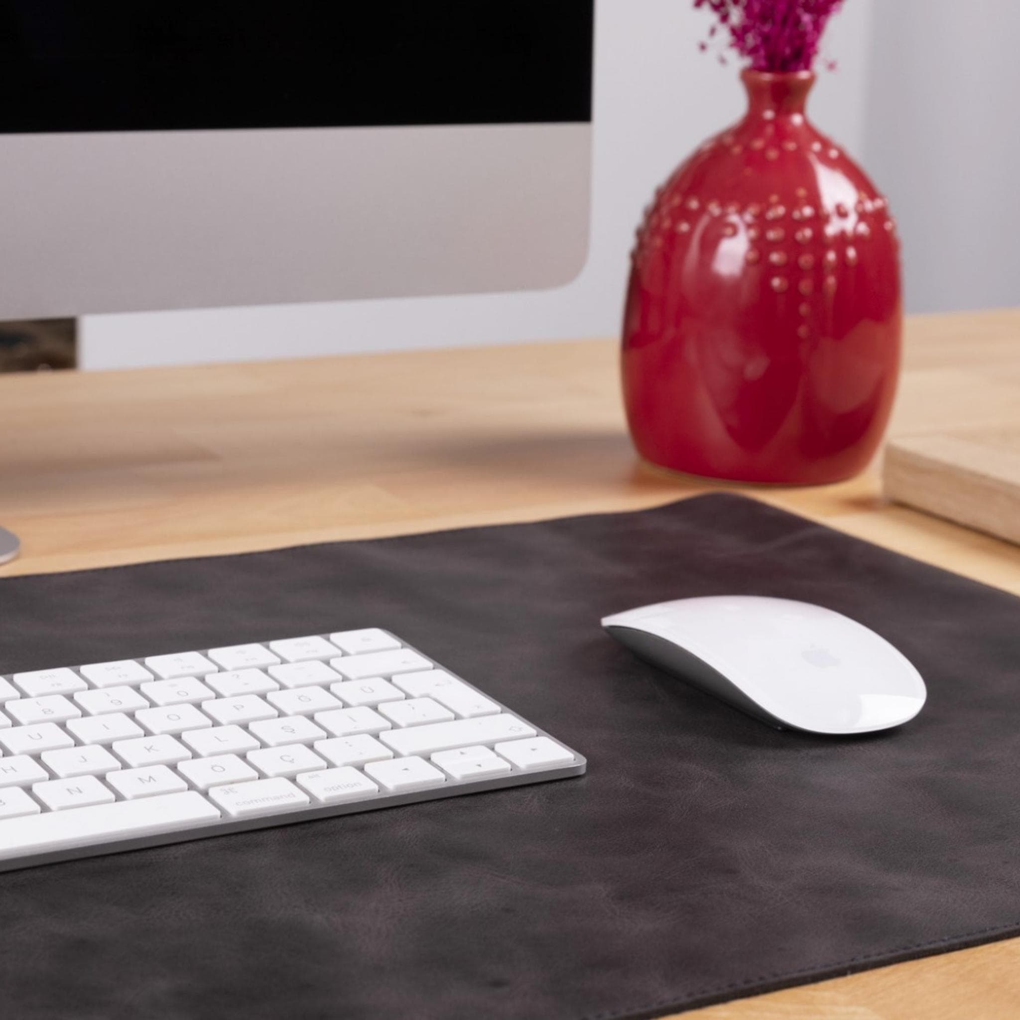 Bayelon Premium Genuine Leather Desk Mat