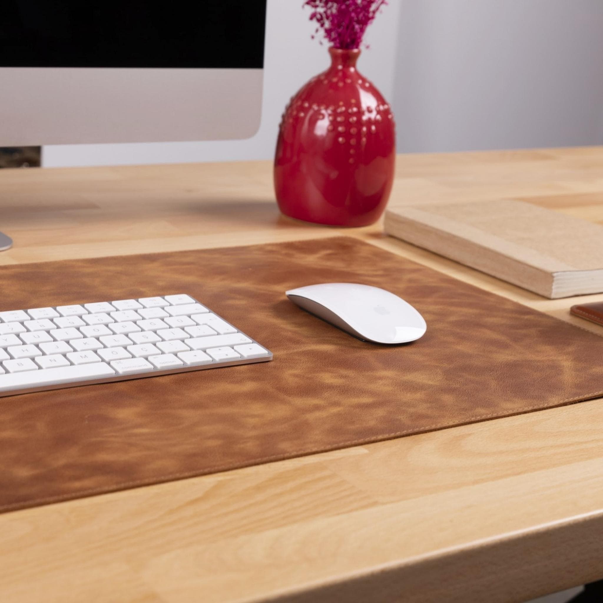 Bayelon Premium Genuine Leather Desk Mat