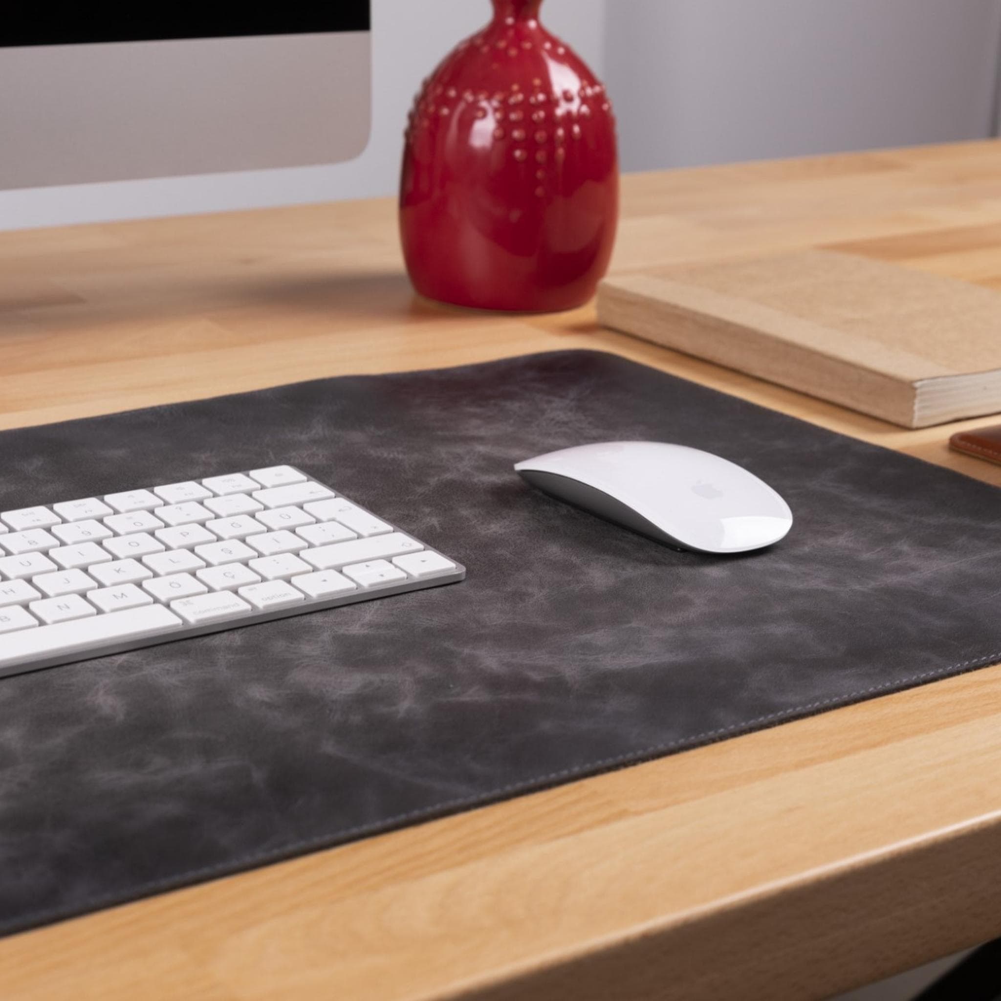 Bayelon Premium Genuine Leather Desk Mat