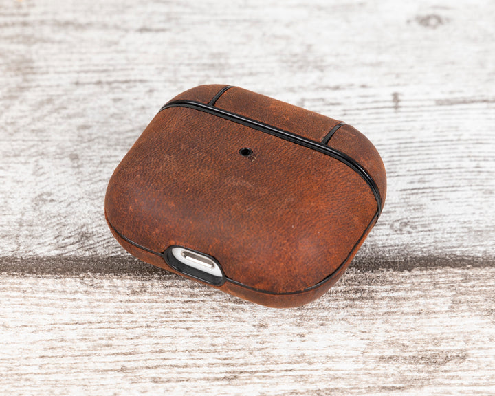 Magnetic AirPods 3 Handcrafted Full Grain Leather Case with Detachable Hook Bayelon